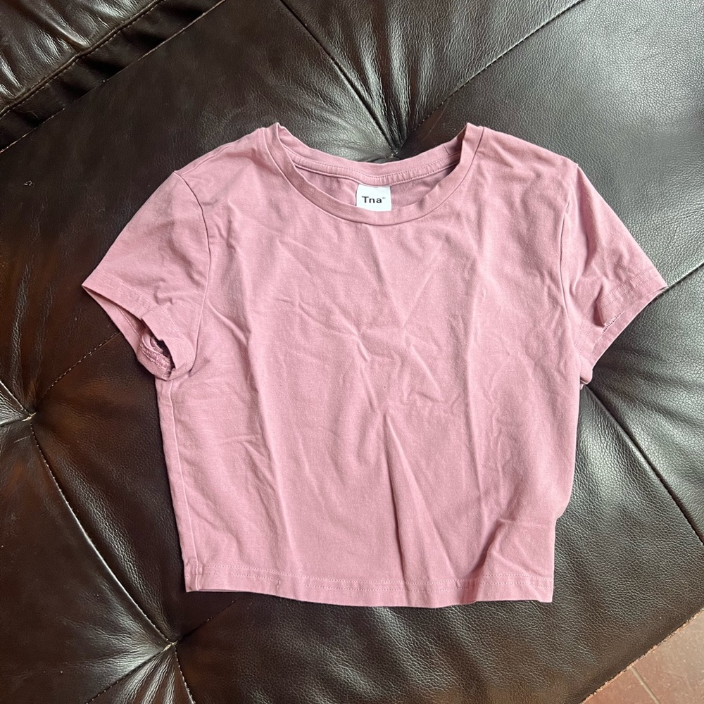 Aritzia Women’s Cropped Shirt